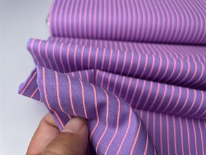 Patchwork stof - Tula Pink's med striber i pink og lilla